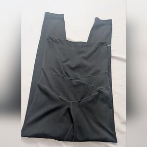 Nike Maternity High-Waist Black Active Leggings